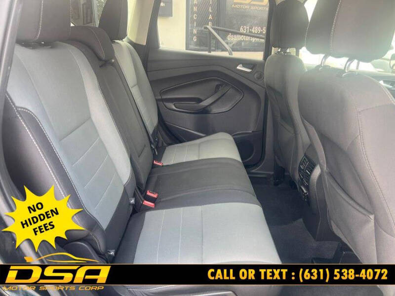 2016 Ford Escape SE