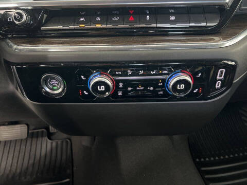 2024 GMC Sierra 1500 Elevation Standard