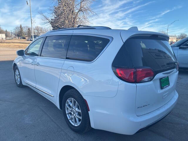 2020 Chrysler Pacifica Touring L