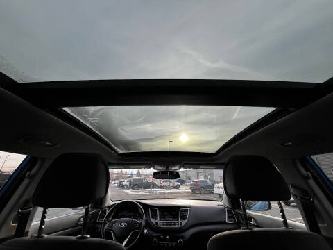 2017 Hyundai Tucson Night