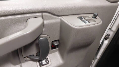 2020 Chevrolet Express 2500