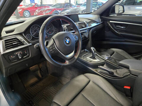 2017 BMW 3 Series 330i xDrive