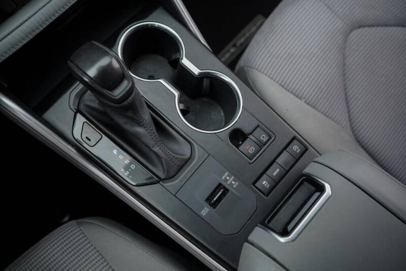 2021 Toyota Highlander L