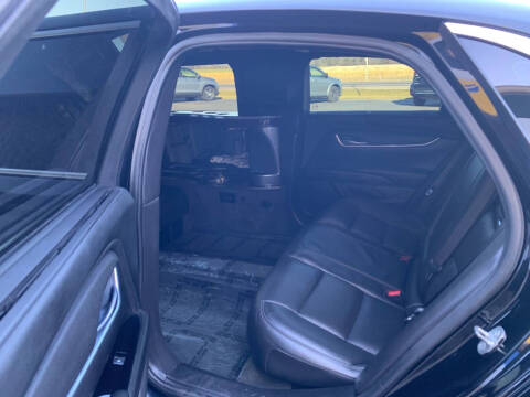 2013 Cadillac XTS Pro Coachbuilder-Limo