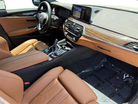 2022 BMW 5 Series 540i