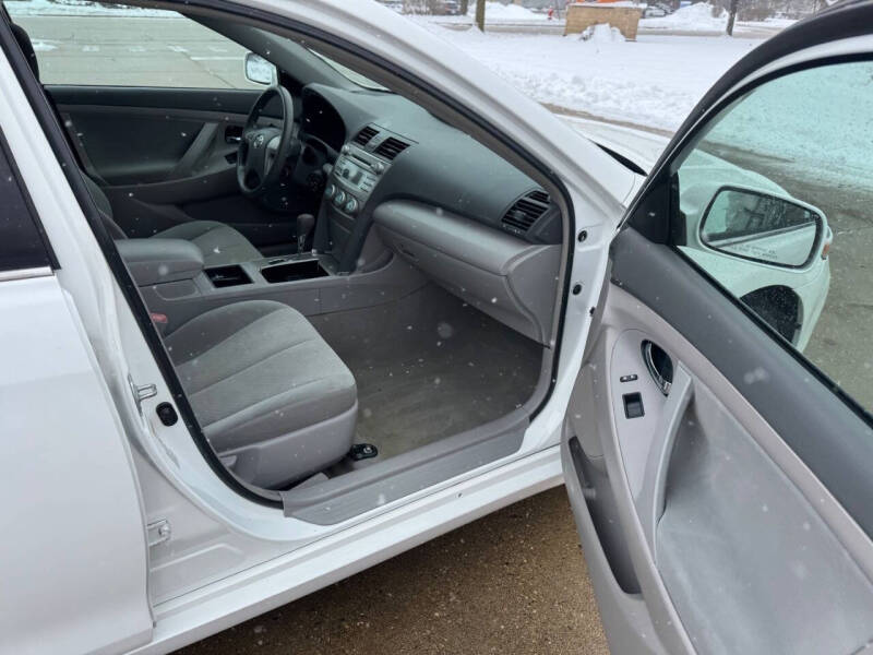 2009 Toyota Camry LE