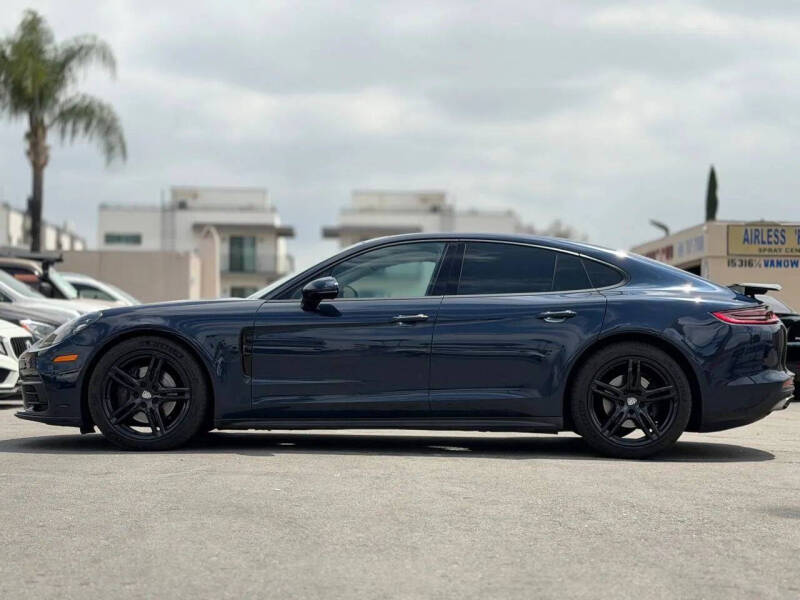 2018 Porsche Panamera