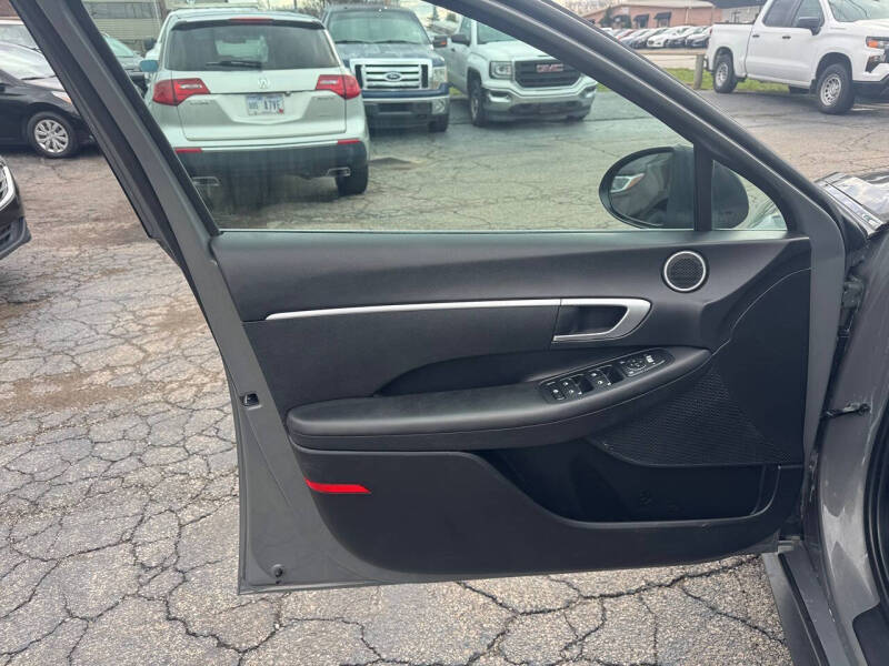 2023 Hyundai Sonata SE