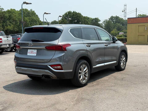 2019 Hyundai Santa Fe SE 2.4L