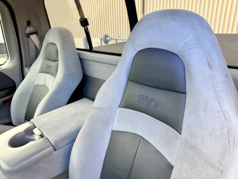 2003 Ford F-150 SVT Lightning