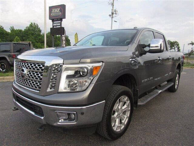 2016 Nissan Titan XD SL