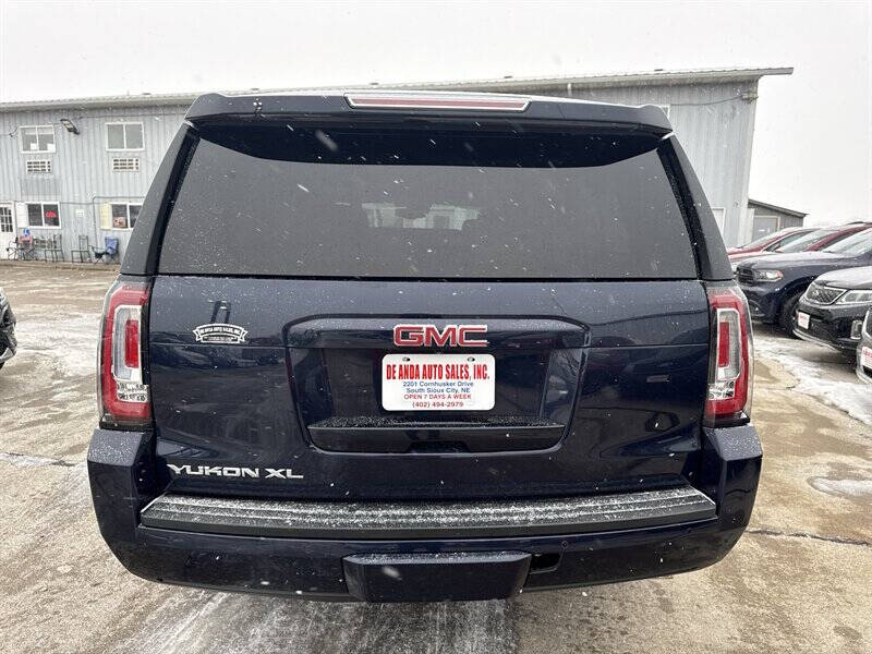 2017 GMC Yukon XL SLT