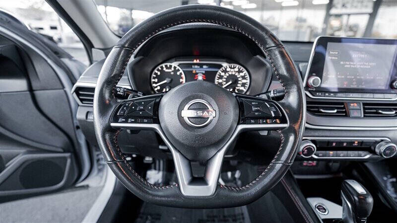 2023 Nissan Altima 2.5 SR