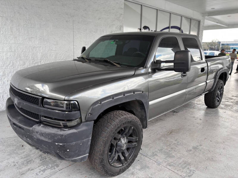 2002 Chevrolet Silverado 2500HD for sale at Powerhouse Automotive in Tampa FL