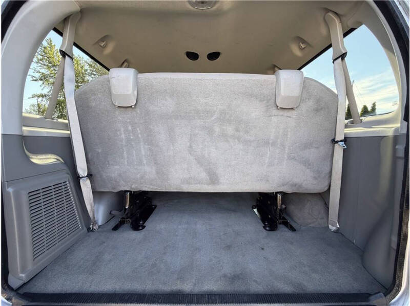 2013 Ford E-Series E-350 SD XLT