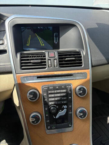 2015 Volvo XC60 T5 Premier