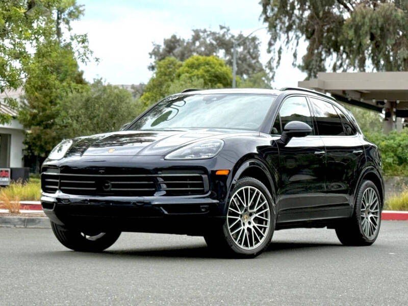 2022 Porsche Cayenne Platinum Edition