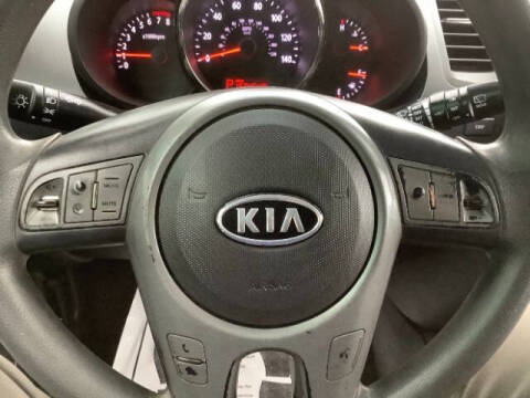 2010 Kia Soul +