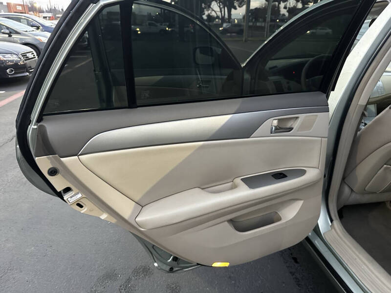 2008 Toyota Avalon XL