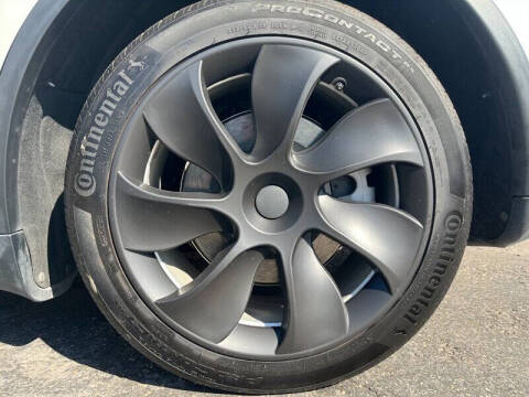 2022 Tesla Model Y Long Range