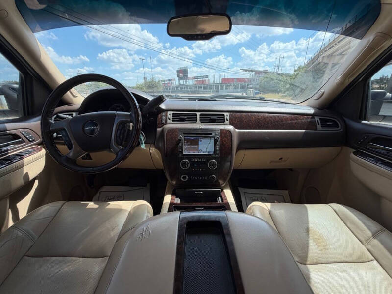 2014 GMC Sierra 2500HD Denali