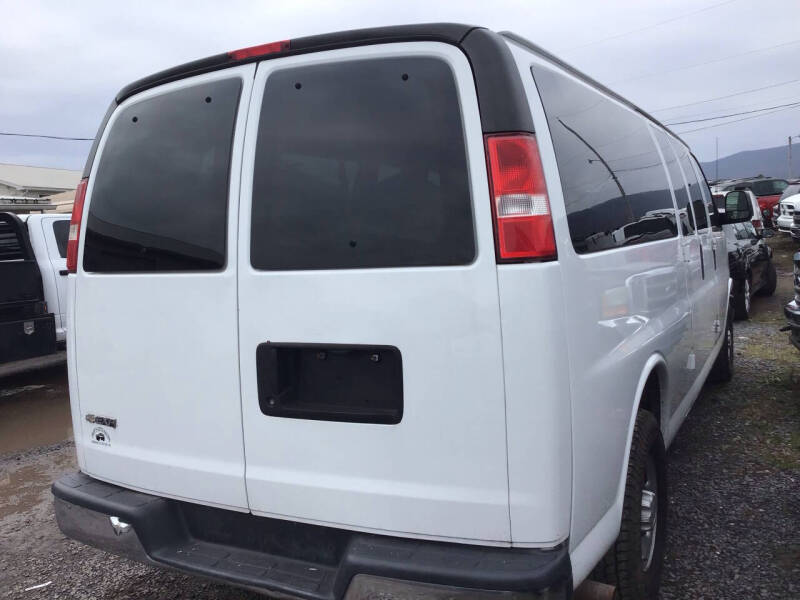 2017 Chevrolet Express LS 3500