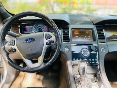 2013 Ford Taurus Limited