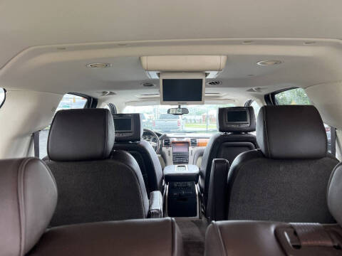 2013 Cadillac Escalade ESV Platinum Edition