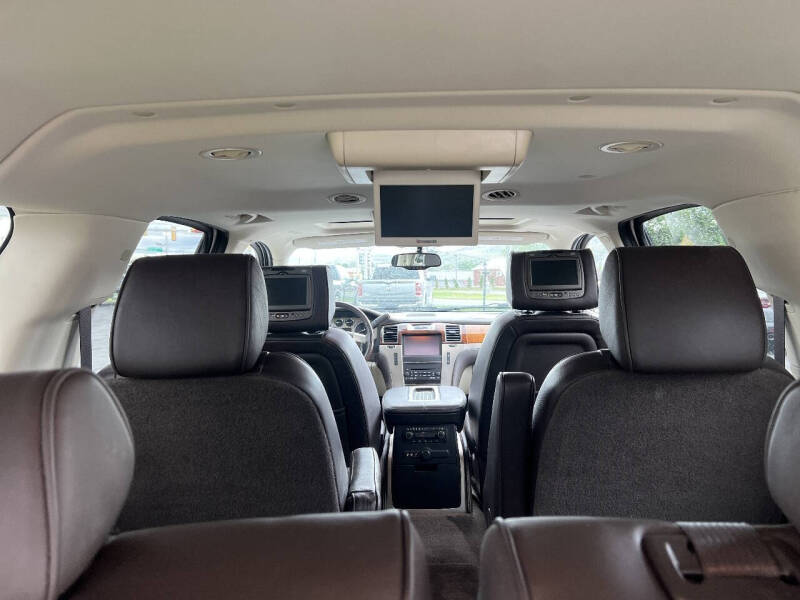 2013 Cadillac Escalade ESV Platinum Edition