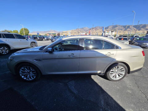 2018 Ford Taurus Limited