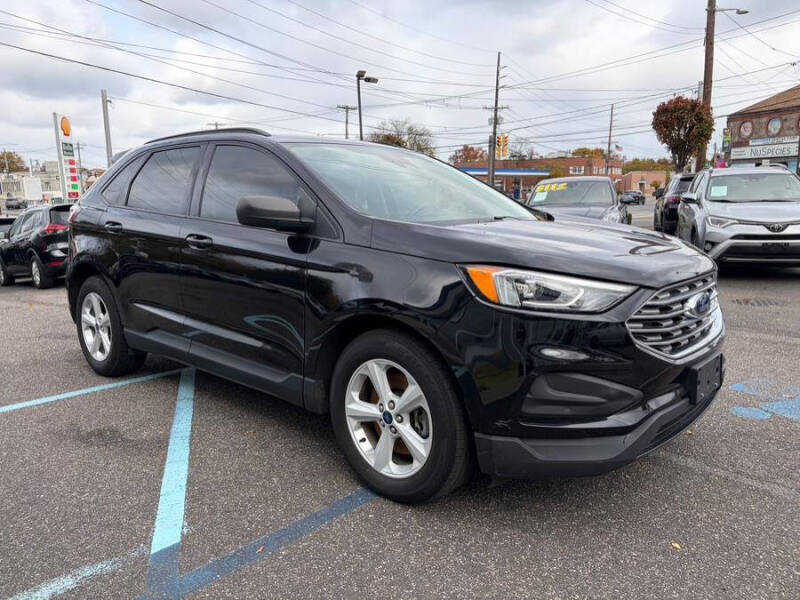 2020 Ford Edge SE
