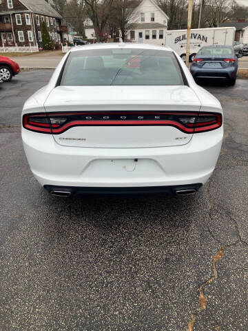 2017 Dodge Charger SXT