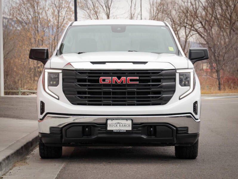 2023 GMC Sierra 1500 Pro