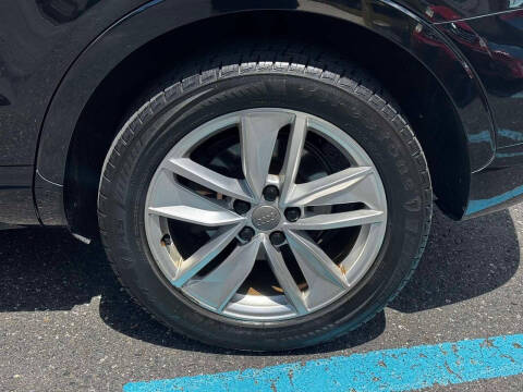 2017 Audi Q3 2.0T quattro Premium