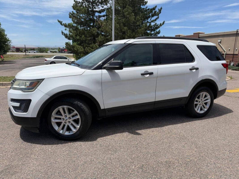2016 Ford Explorer
