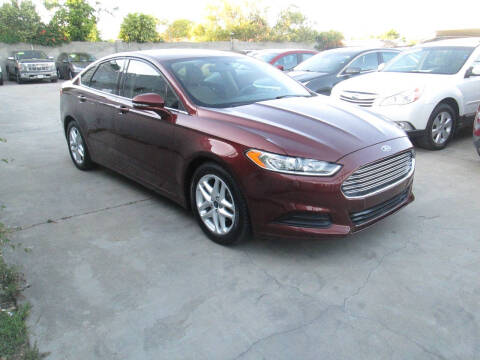 2016 Ford Fusion for sale at Unique Plaza Auto Sales in Sacramento CA