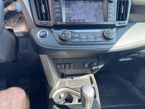 2017 Toyota RAV4 Limited