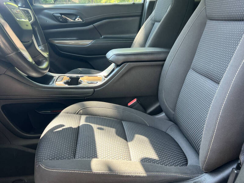 2021 GMC Acadia SLE