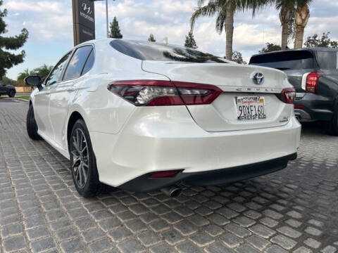 2023 Toyota Camry Hybrid XLE