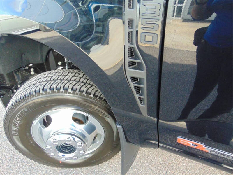 2026 Ford F-350 Super Duty Platinum