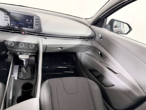 2022 Hyundai Elantra