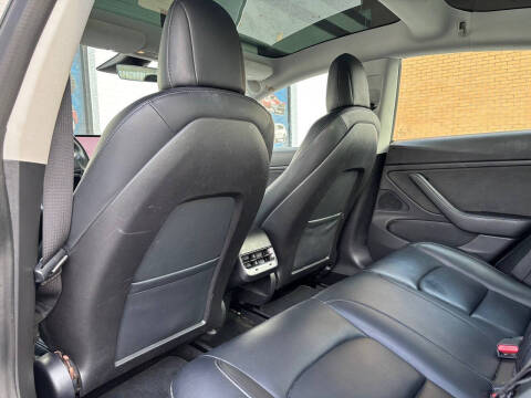 2019 Tesla Model 3 Standard Range