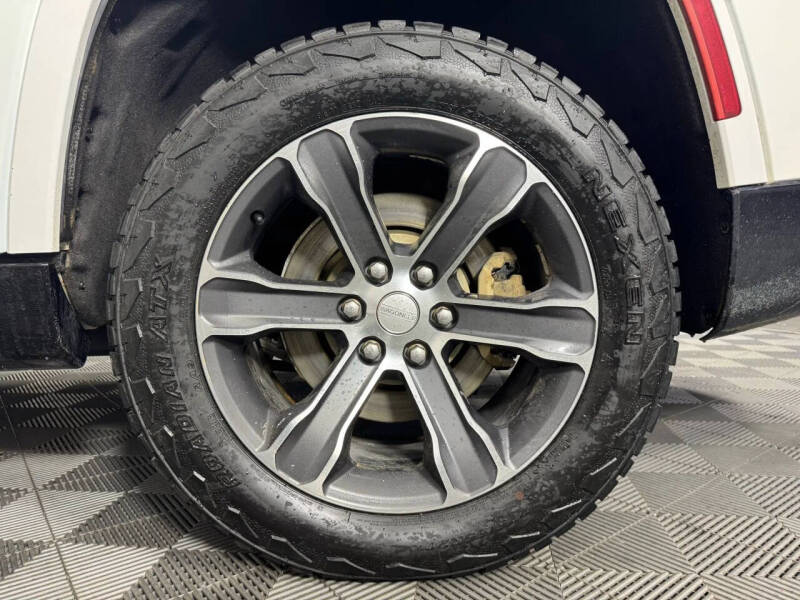 2023 Jeep Grand Wagoneer