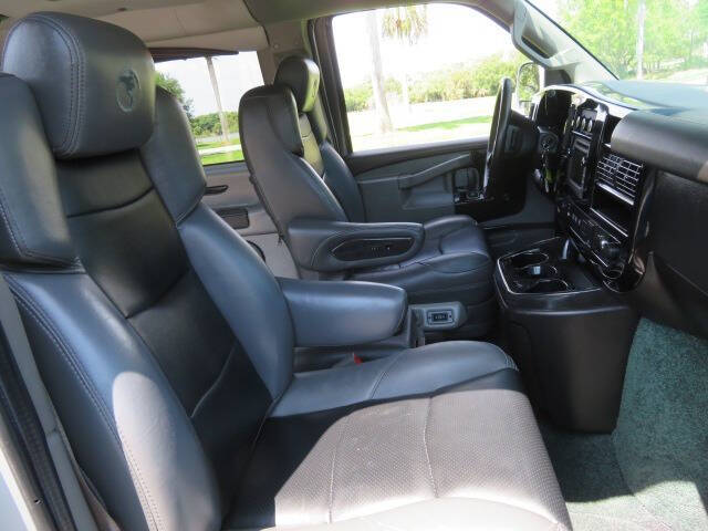 2020 Chevrolet Express 2500