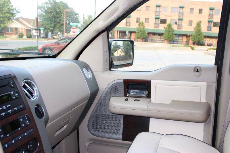 2006 Lincoln Mark LT