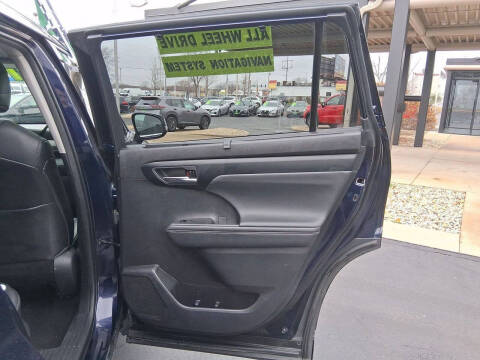 2021 Toyota Highlander XLE