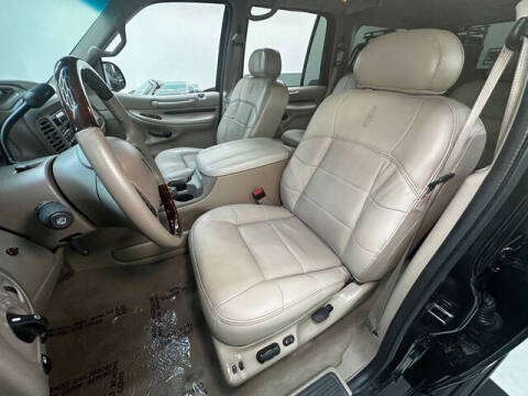 2002 Lincoln Navigator