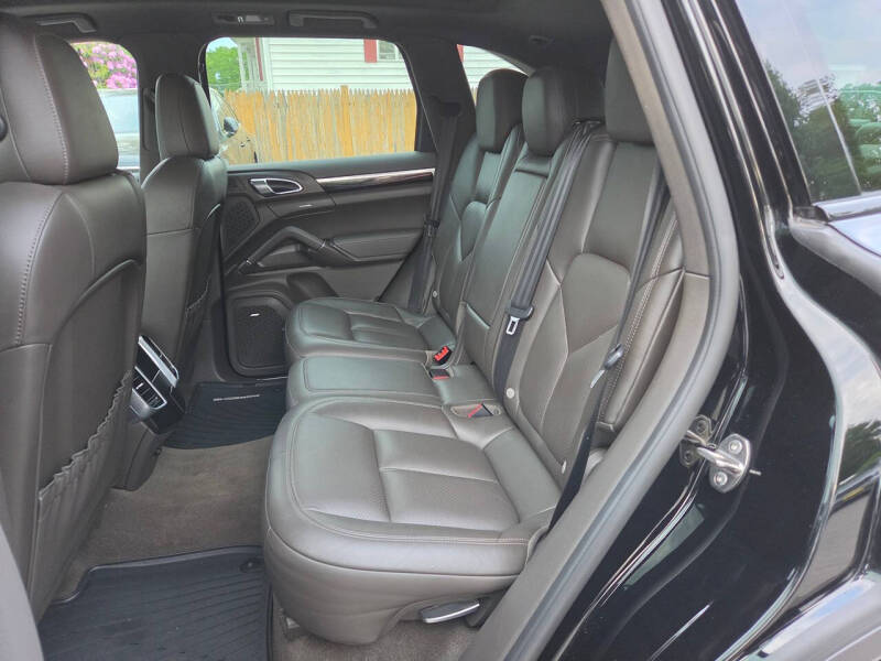 2016 Porsche Cayenne S