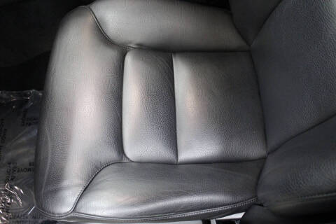 2022 Volvo XC90 T6 Momentum 6-Passenger