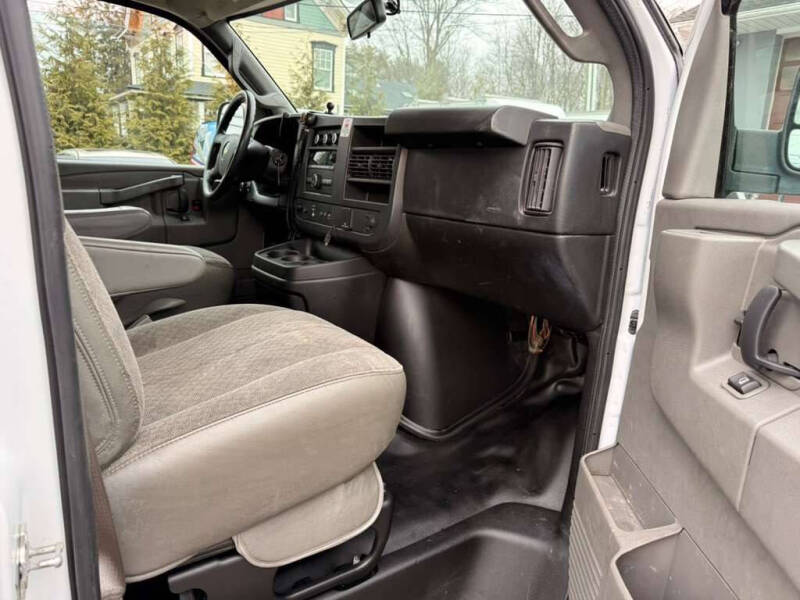 2018 Chevrolet Express 2500